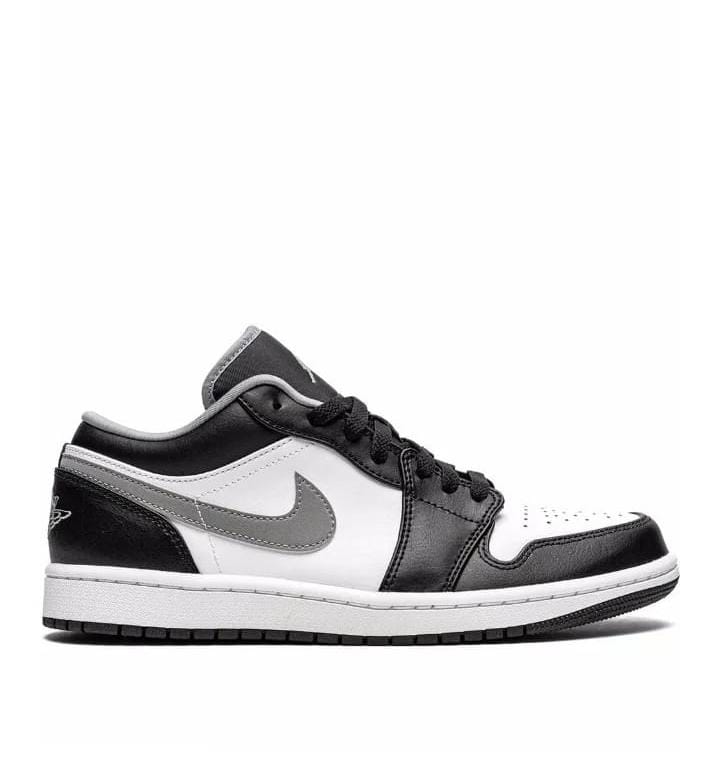 Air Jordan Low Black/White Sneakers